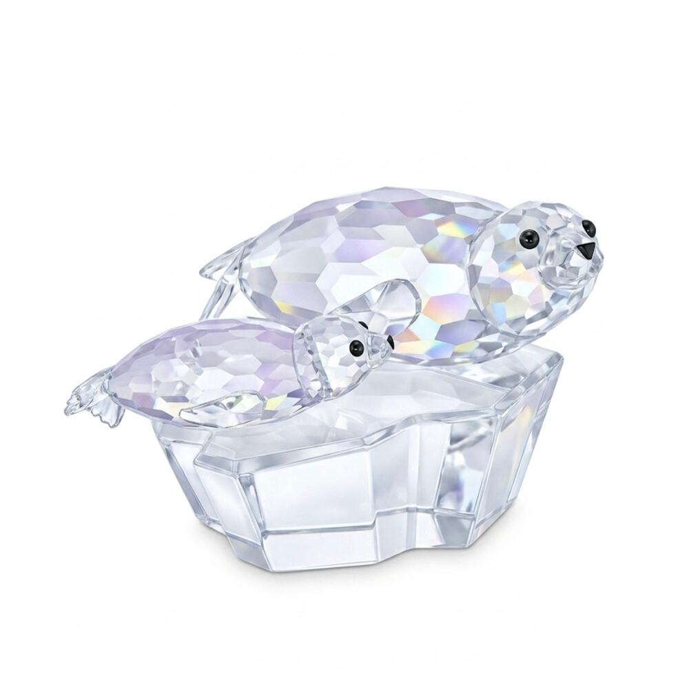 Swarovski Figurine 158872 Annual Figurine The Seals 11cm. Excellent Condition